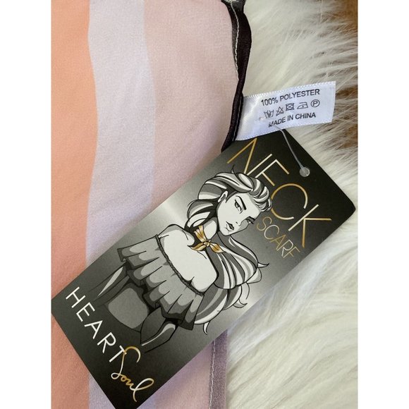 NWT Heart Soul Square Flowered Retro Neck Head Scarf Pastel Colors Pink 16"x16" - Picture 10 of 12